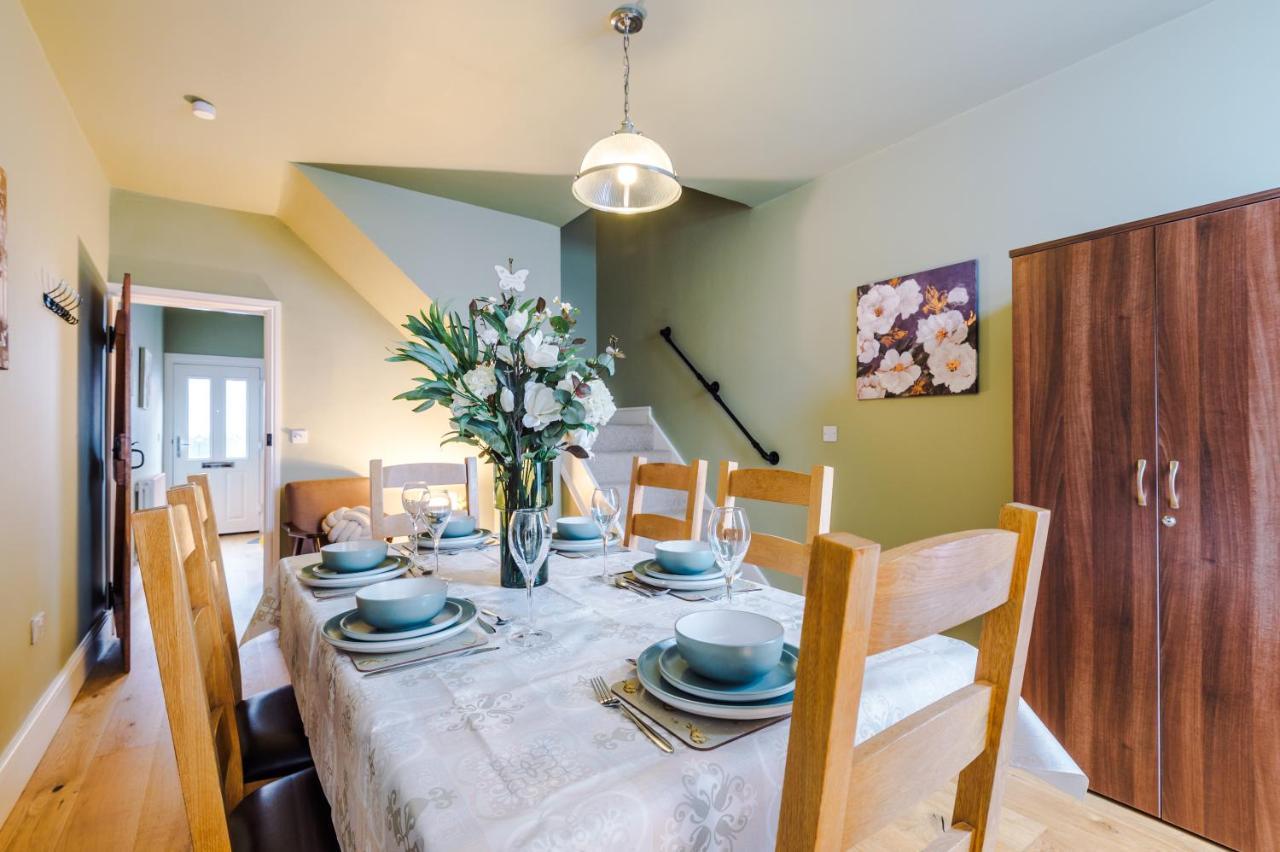 New! Gorgeous 2-Bed Home In Chester City Centre By 53 Degrees Property - Incredible Location, Ideal For Small Groups - Sleeps 6! Ngoại thất bức ảnh