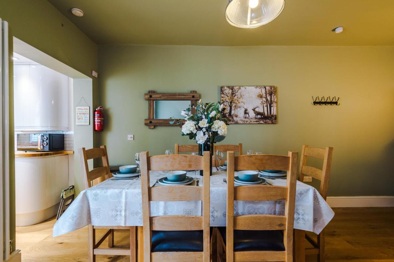 New! Gorgeous 2-Bed Home In Chester City Centre By 53 Degrees Property - Incredible Location, Ideal For Small Groups - Sleeps 6! Ngoại thất bức ảnh