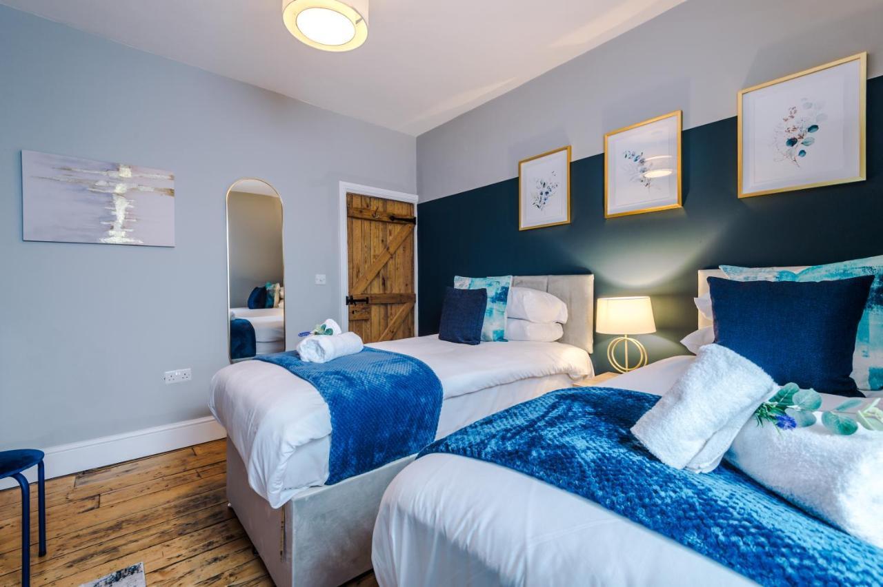 New! Gorgeous 2-Bed Home In Chester City Centre By 53 Degrees Property - Incredible Location, Ideal For Small Groups - Sleeps 6! Ngoại thất bức ảnh